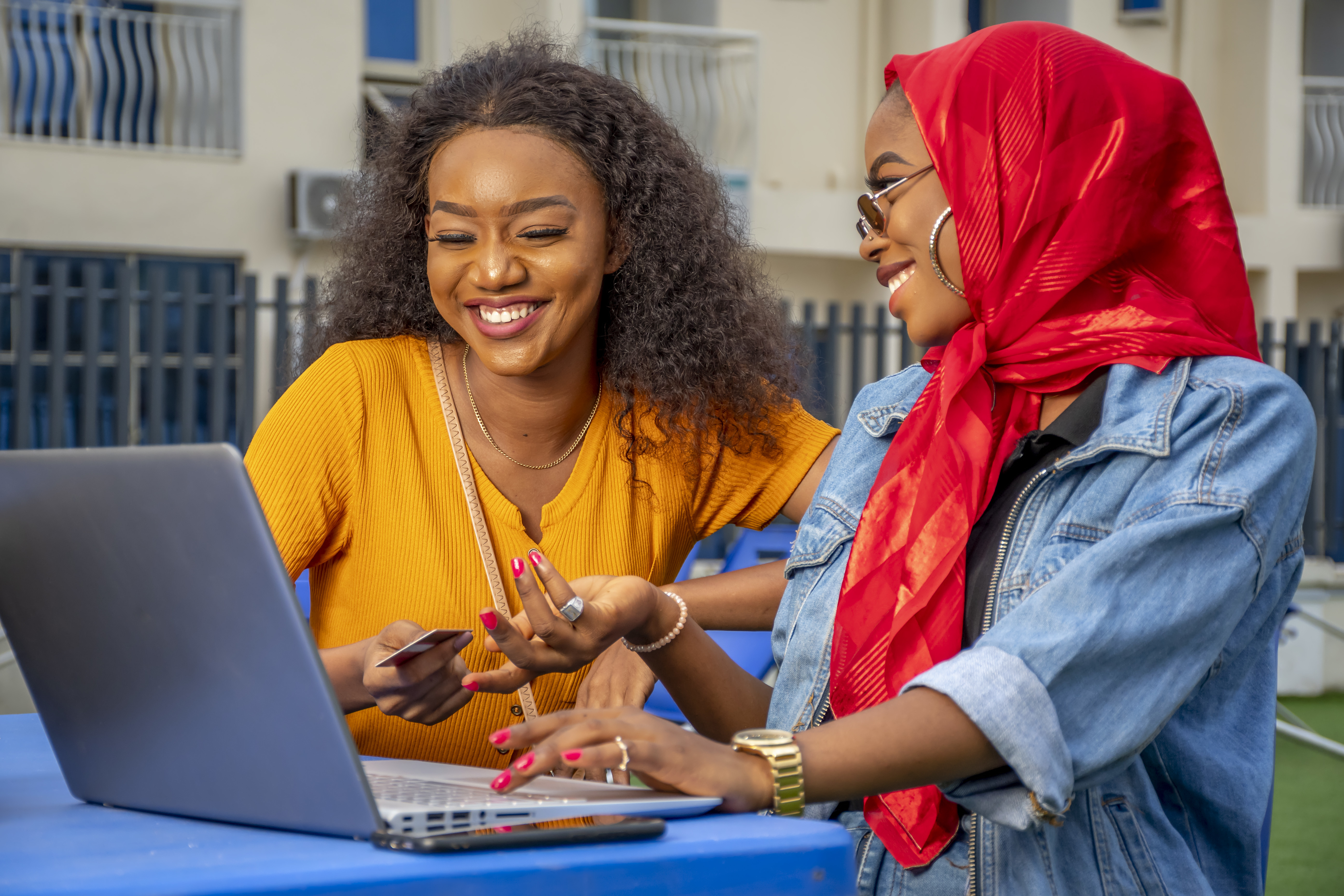 HappyWoman Founders Challenge